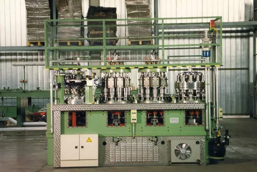 COSTRUZIONE E MONTAGGIO IMPIANTI INDUSTRIALI-MARTINA GROUP