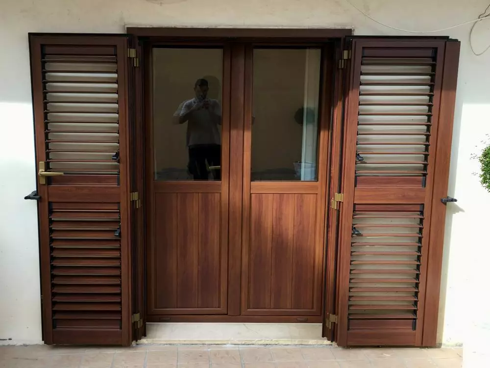 LAVORAZIONE ALLUMINIO ULISSE OSVALDO - PRODUZIONE E INSTALLAZIONE SERRAMENTI E INFISSI IN ALLUMINIO