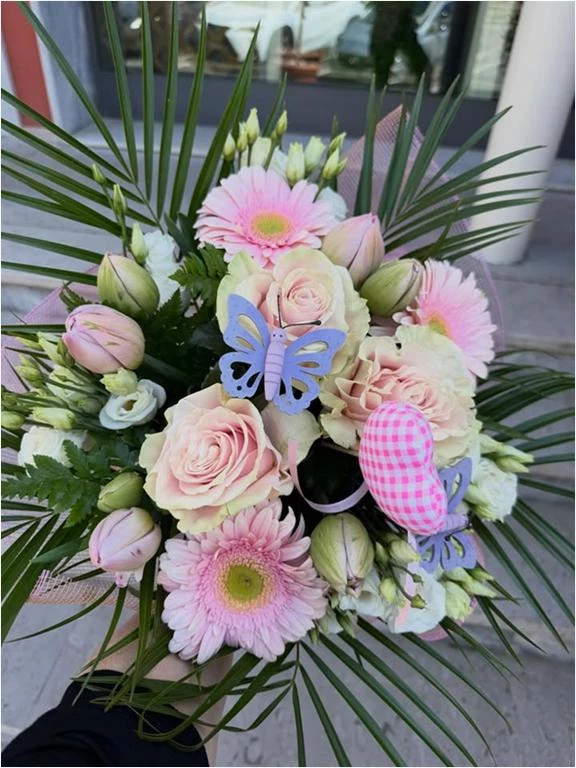 FIORISTA ROVARIS | FIORERIA COMPOSIZIONI FLOREALI PERSONALIZZATE BOUQUET REGALO