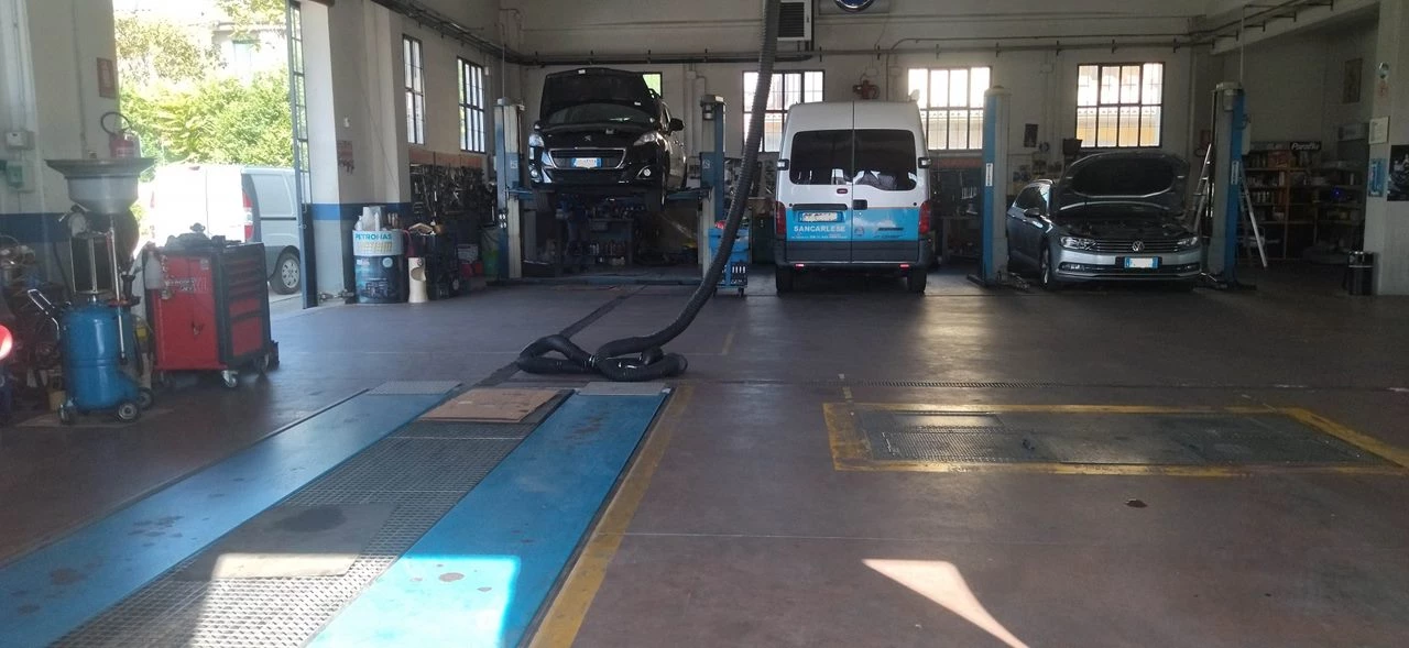 AUTOFFICINA BATTAGLIA E BRATTI - AUTORIPARAZIONI CENTRO REVISIONI AUTO