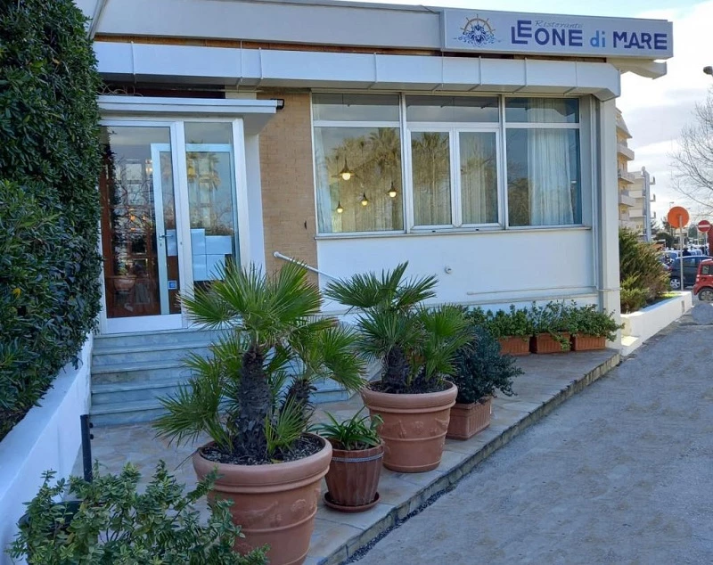 RISTORANTE LEONE DI MARE - RISTORANTE SPECIALITA' DI MARE PIATTI ANTIPASTI PRIMI SECONDI DI PESCE FRESCO