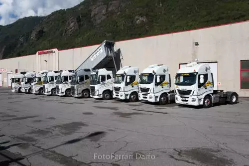 AUTOTRASPORTI F.LLI MAGRI SRL  TRASPORTO DI MERCI E MATERIALI