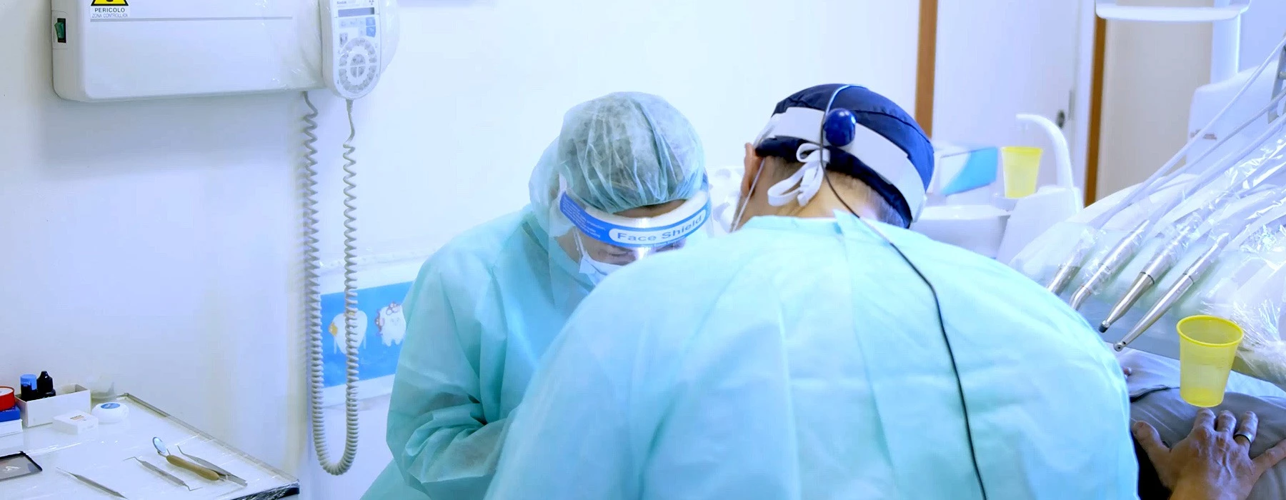 DENTAL VELVET CLINIC- CURE ODONTOIATRICHE PER ADULTI E BAMBINI IGIENE ORALE