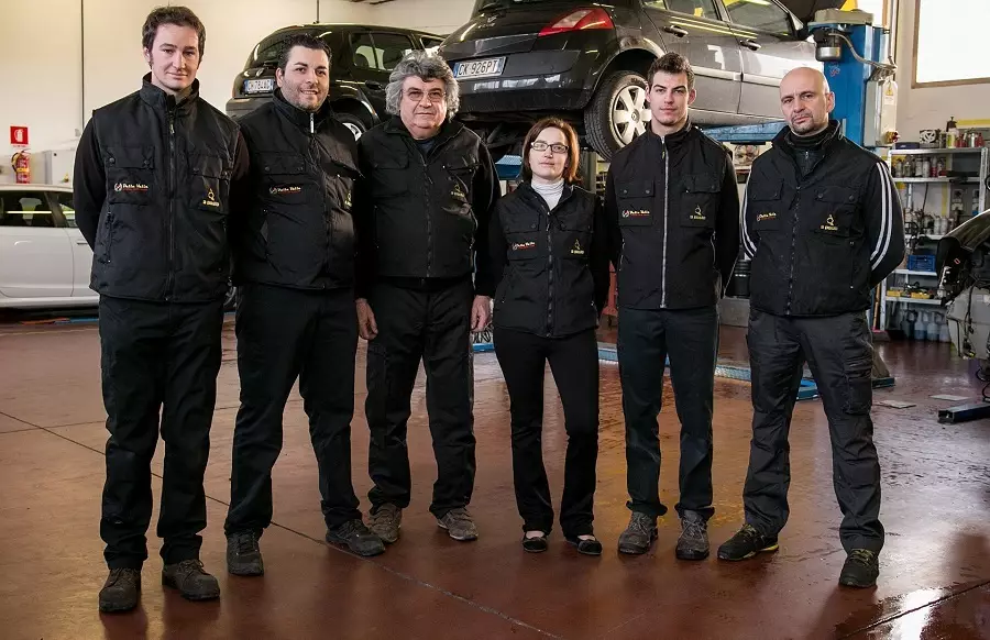 SERVIZI DI ELETTRAUTO DIAGNOSI COMPUTERIZZATE VEICOLI E RIPARAZIONI SISTEMI ELETTRICI AUTO e FURGONATI - AUTOFFICINA DALLA VALLE