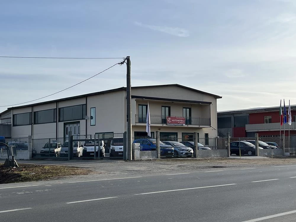 CONCESSIONARIA VENDITA AUTO USATE MULTIMARCHE - RC AUTOMOBILI