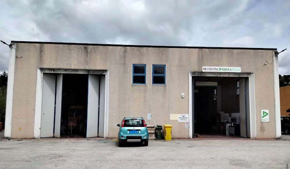 AUTOFFICINA MORONCINI MAURO - AUTONOLEGGIO RIPARAZIONI E REVISIONI AUTO