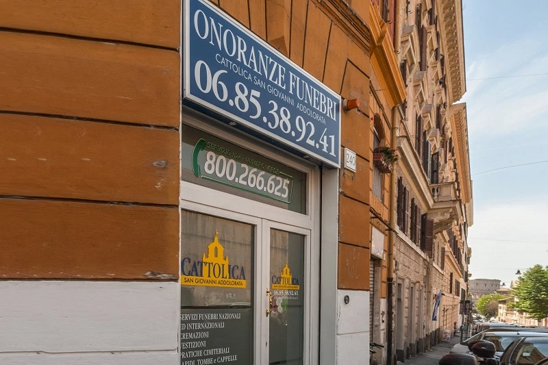 CATTOLICA SAN GIOVANNI ADDOLORATA - AGENZIA FUNEBRE ZONA SAN GIOVANNI TUSCOLANA APPIA PARIOLI EUR MONTAGNOLA PIAZZA BOLOGNA