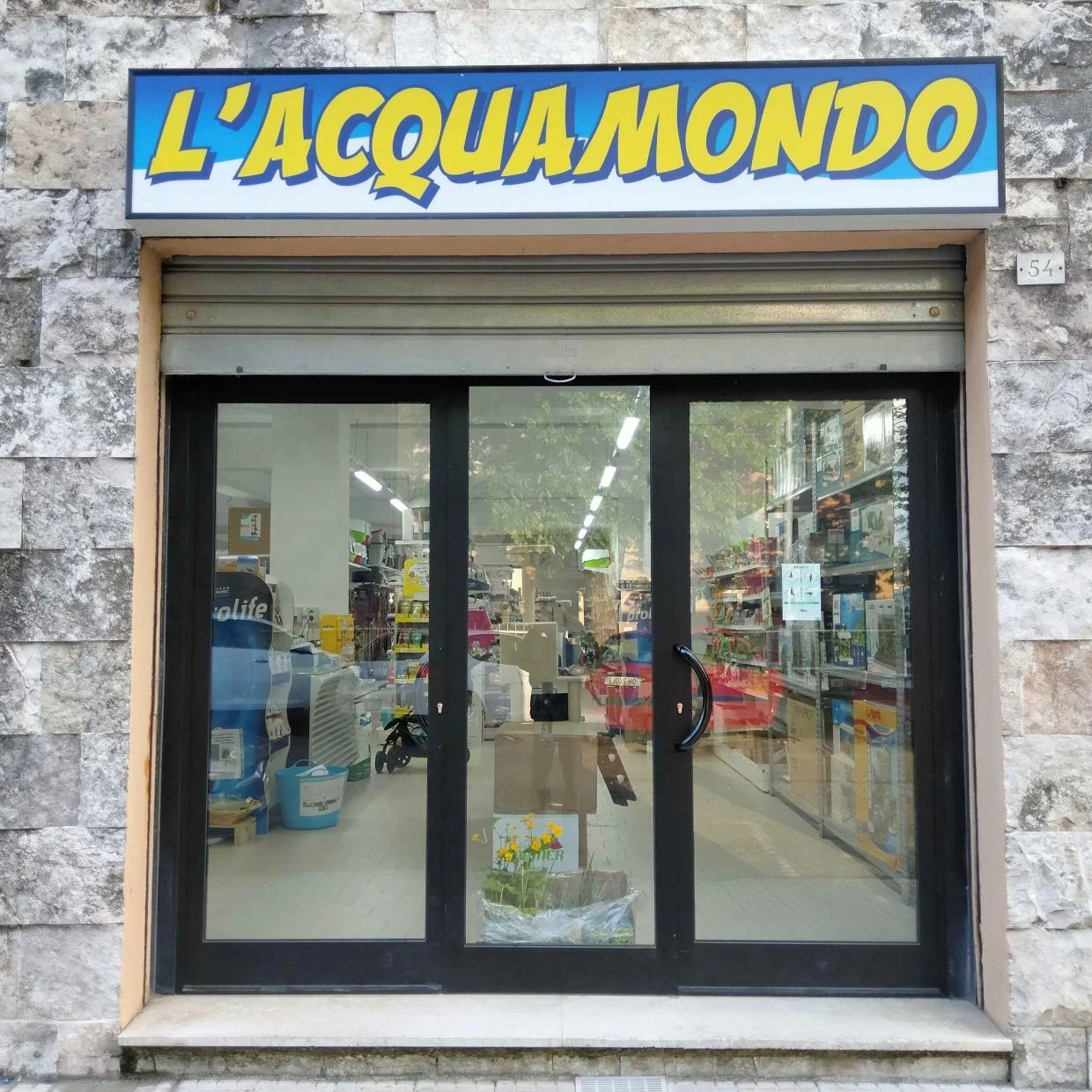 L'ACQUAMONDO - ALIMENTI PER ANIMALI DOMESTICI