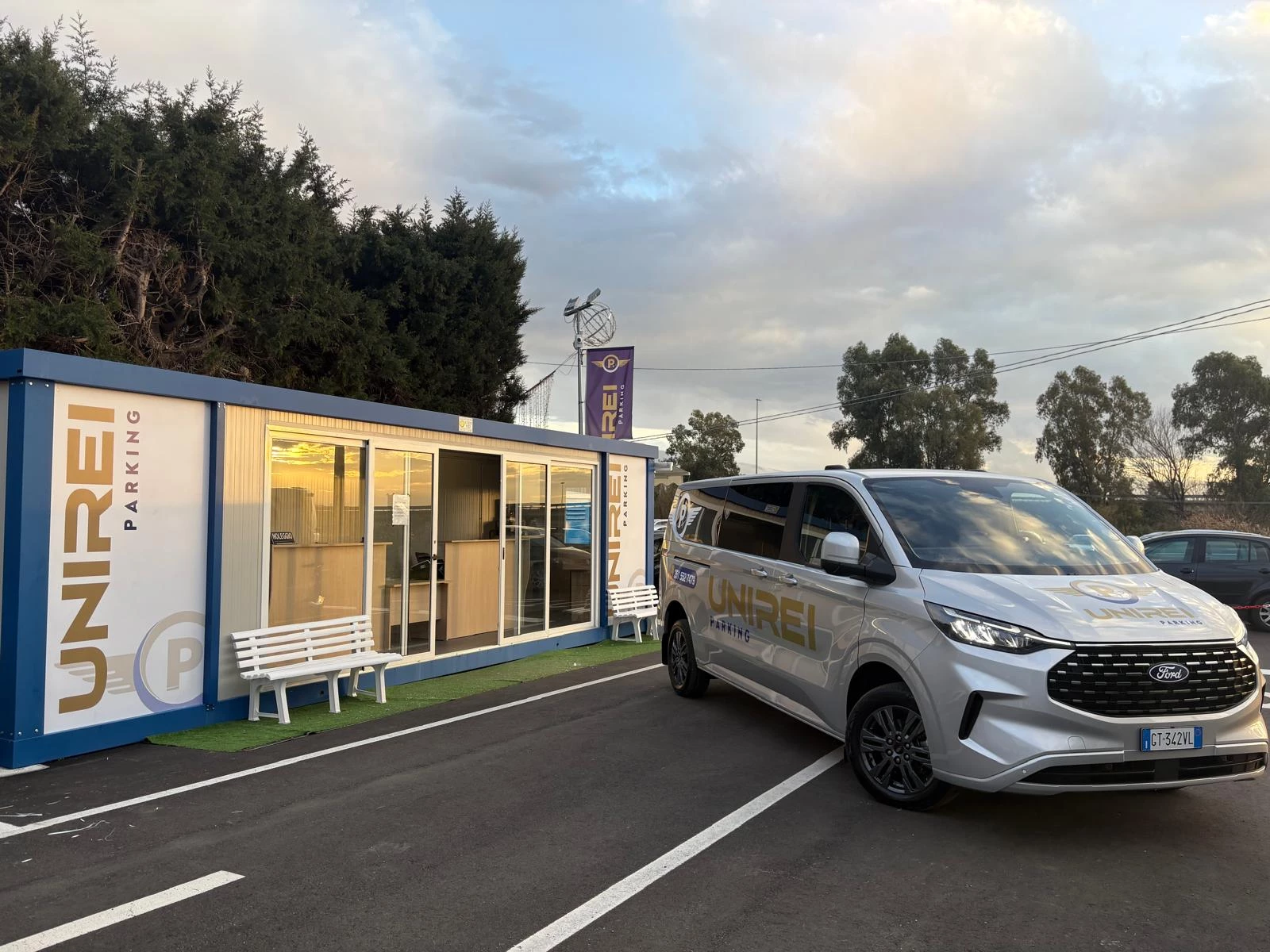 Unirei Parking Parcheggio Aeroporto Lamezia Terme Custodito e Videosorvegliato H24