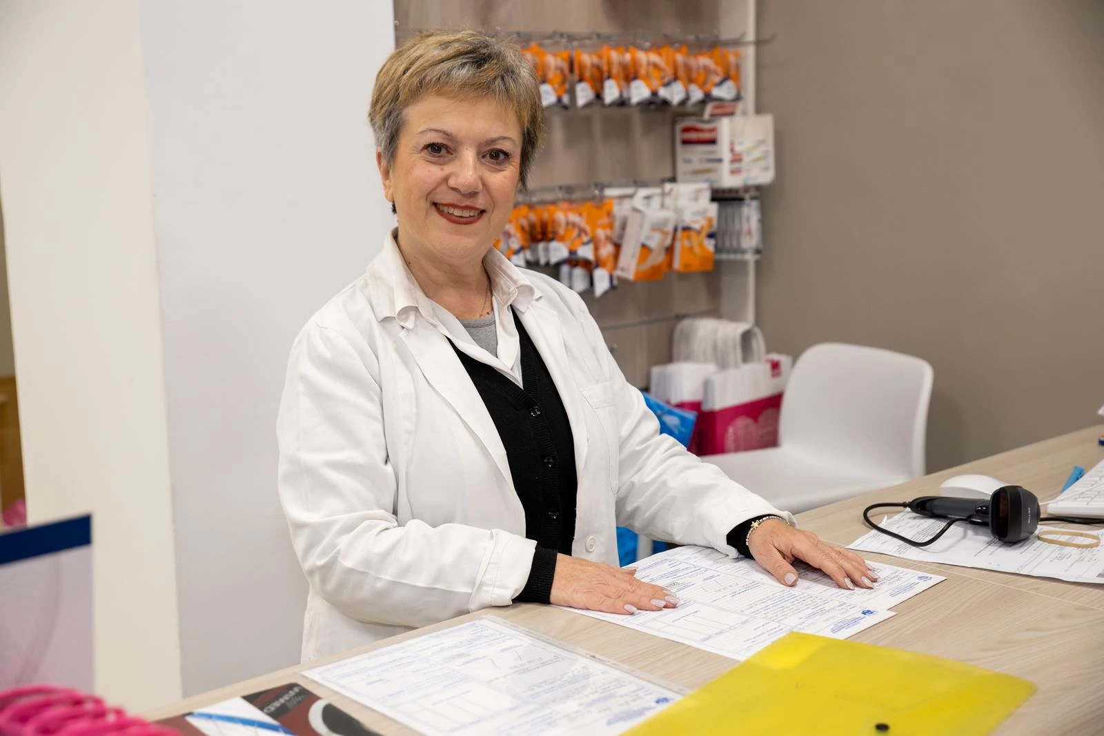 NEGOZIO DI ARTICOLI SANITARI CONVENZIONATO ASL VENDITA SUPPORTI ORTOPEDICI - MEDICAL PUGLIESE SANITARIA