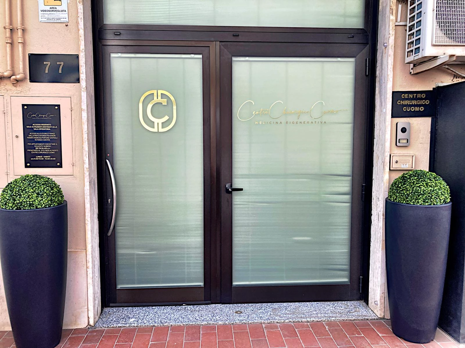 MEDICINA RIGENERATIVA  E COSMETICA - CENTRO CHIRURGICO CUOMO