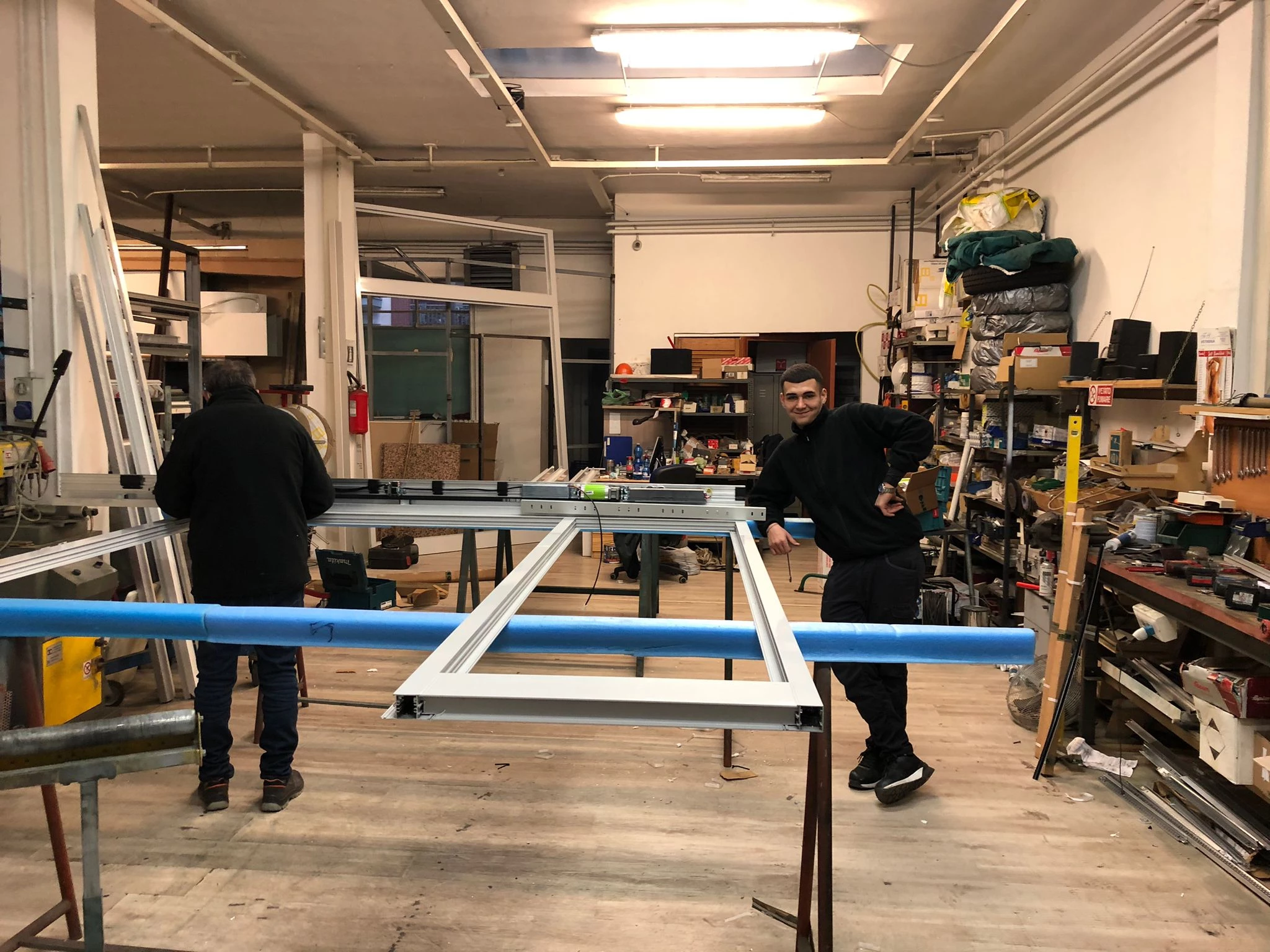 NUOVA ACOT - FABBRICA DI SERRAMENTI IN ALLUMINIO E PVC
