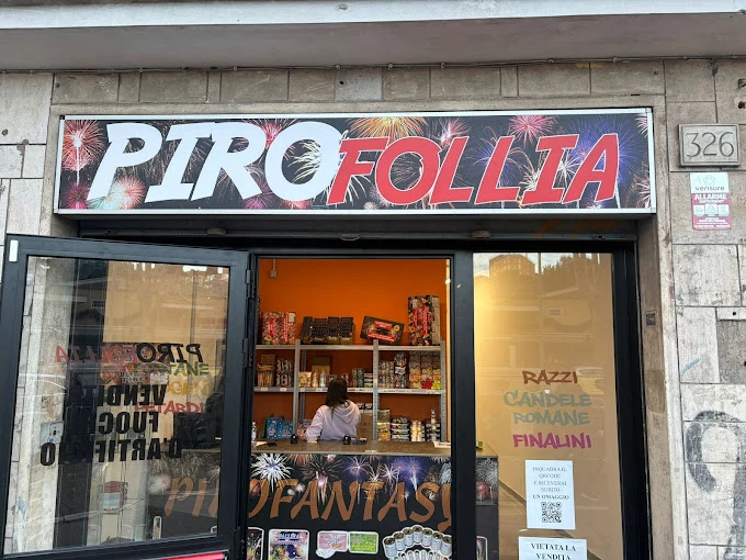 PIROFOLLIA - NEGOZIO FUOCHI D'ARTIFICIO ZONA TRULLO BATTISTINI LA RUSTICA PORTUENSE EUR