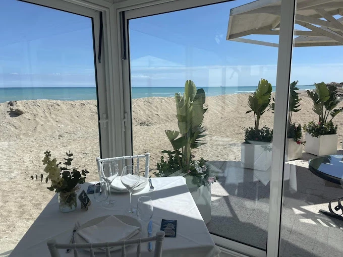 RISTORANTE SULLA SPIAGGIA PER EVENTI - NAMI BEACH & RESTAURANT