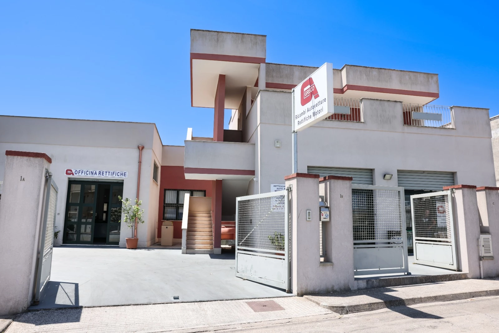 AUTORICAMBI GRECO -VENDITA  RICAMBI AUTO PER TUTTE LE MARCHE