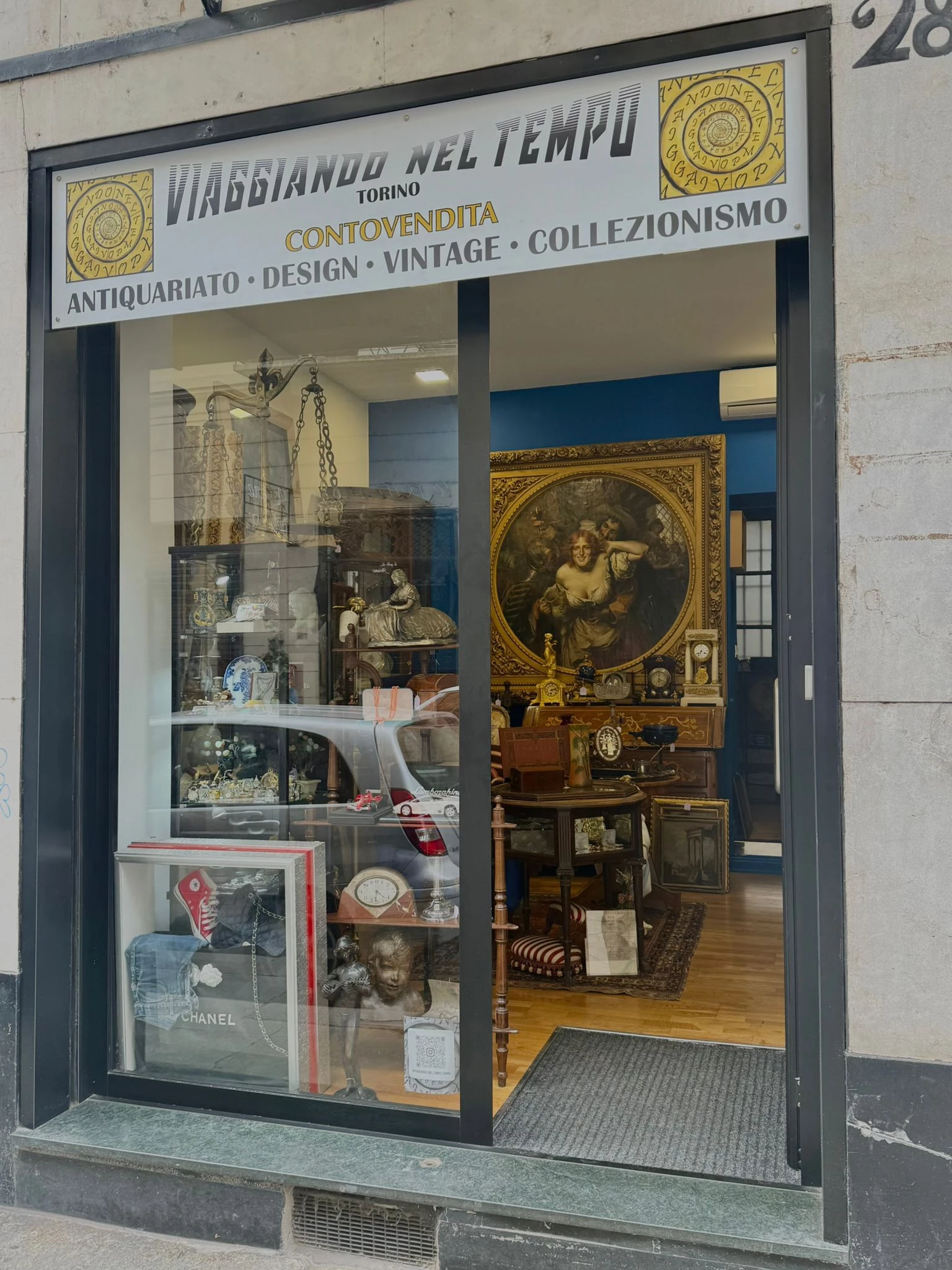 DITTA PROFESSIONALE DI TRASLOCHI E SGOMBERI ZONA CENTRO - VIAGGIANDO NEL TEMPO