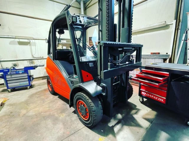 La CCT Vendita Noleggio E Ricambi Originali Carrelli Elevatori