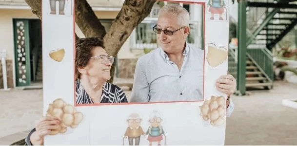 VILLA DELLE ROSE | CENTRO RESIDENZIALE PER PERSONE ANZIANE E CASA DI RIPOSO PER LA TERZA ETA'