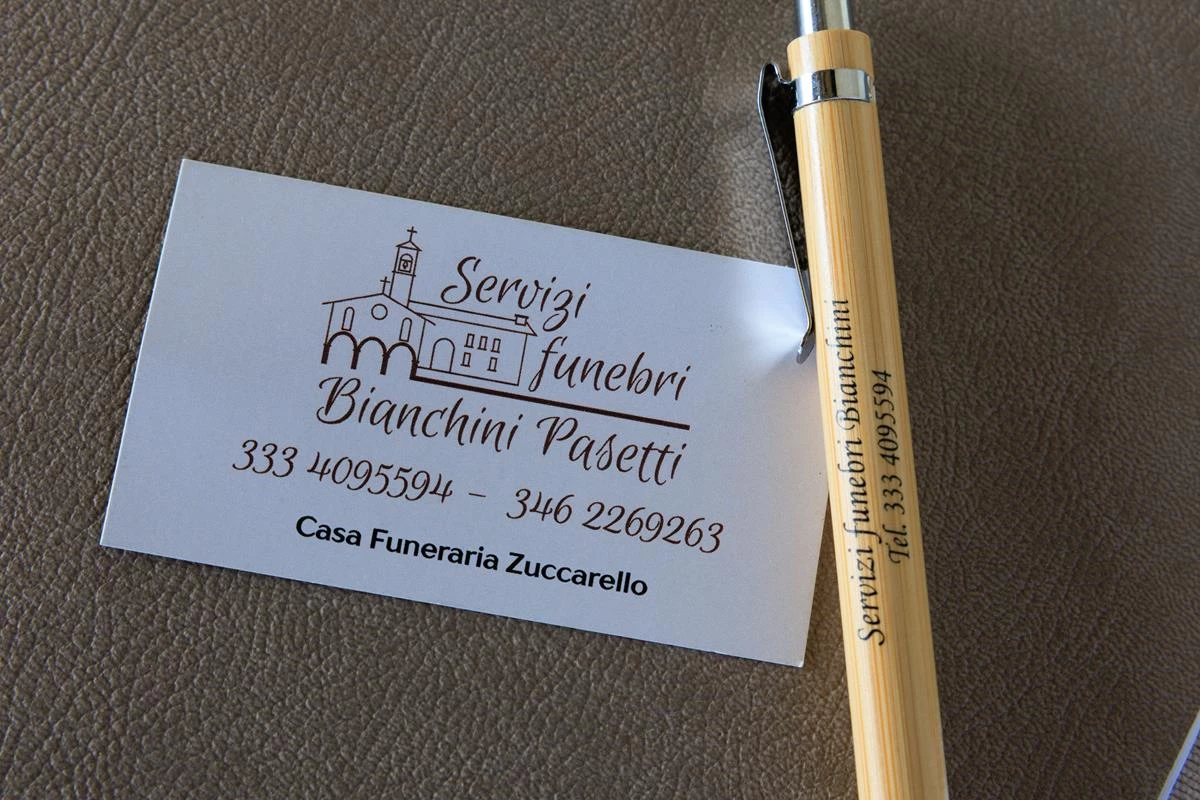 SERVIZI FUNEBRI BIANCHINI E PASETTI - SERVIZI FUNEBRI COMPLETI E ASSISTENZA FUNERARIA H24