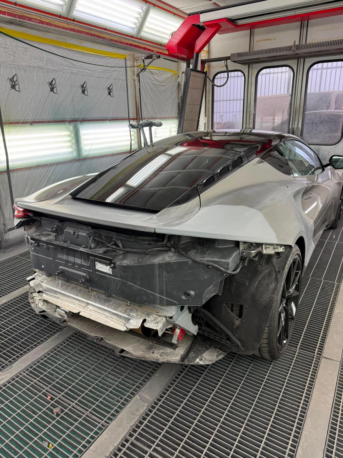 NOLEGGIO FURGONI FINO A 35 QUINTALI E AUTO A BREVE E LUNGO TERMINE | AUTOCARROZZERIA PICCIOTTO 2.0