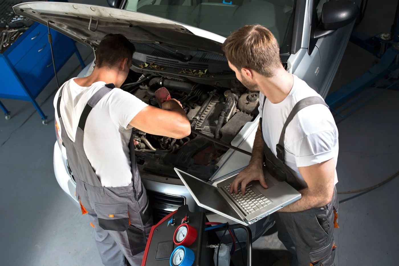 OFFICINA MECCATRONICA | CENTRO MECCATRONICA REVISIONI TAGLIANDI E RIPARAZIONI AUTO