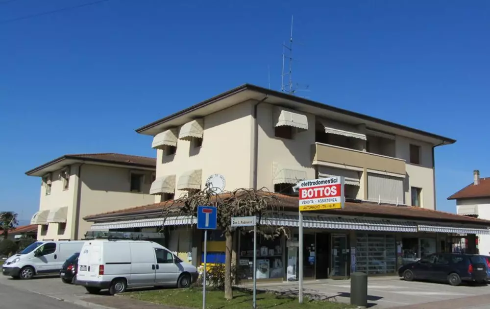VENDITA ED ASSISTENZA TECNICA ELETTRODOMESTICI AZZANO DECIMO - BOTTOS TIZIANO