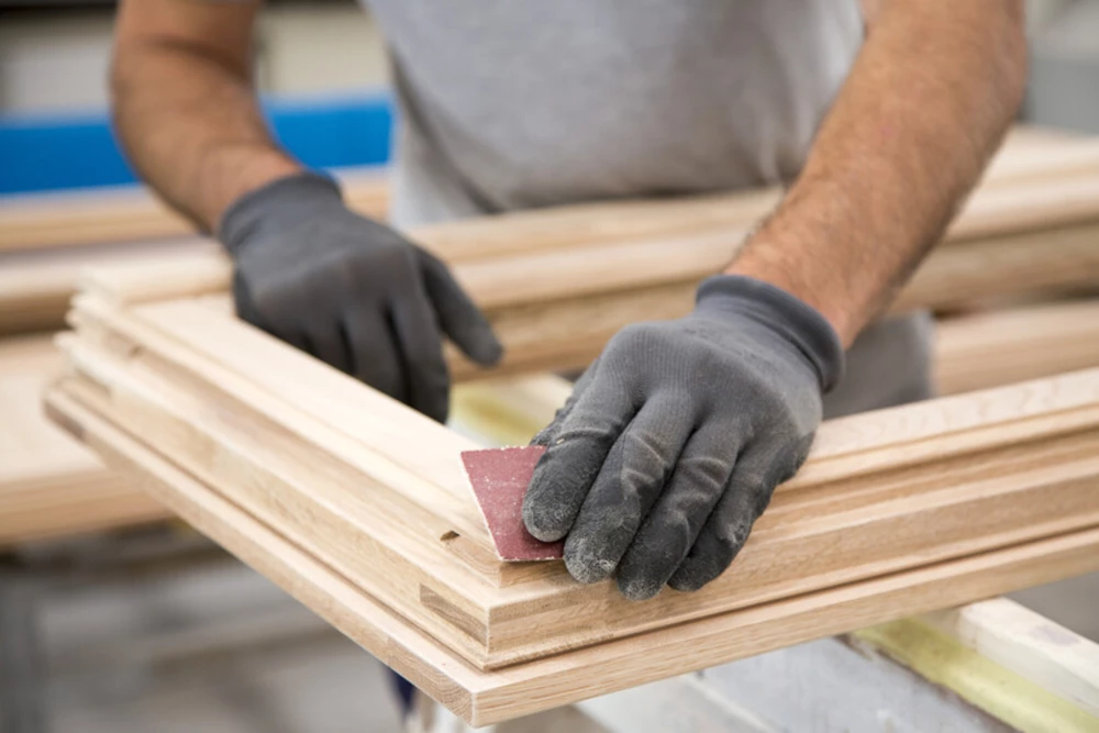 FALEGNAMERIA FIORENTINI - PRODUZIONE DI SERRAMENTI E INFISSI IN LEGNO SU MISURA PER INTERNI ED ESTERNI