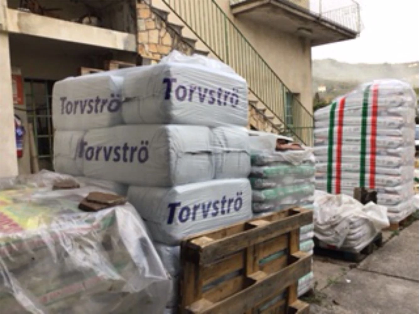 CALOI DONATO | FERRAMENTA MATERIALI EDILI E PRODOTTI PER L'AGRICOLTURA FORNITURE COMPLETE PER PRIVATI E IMPRESE