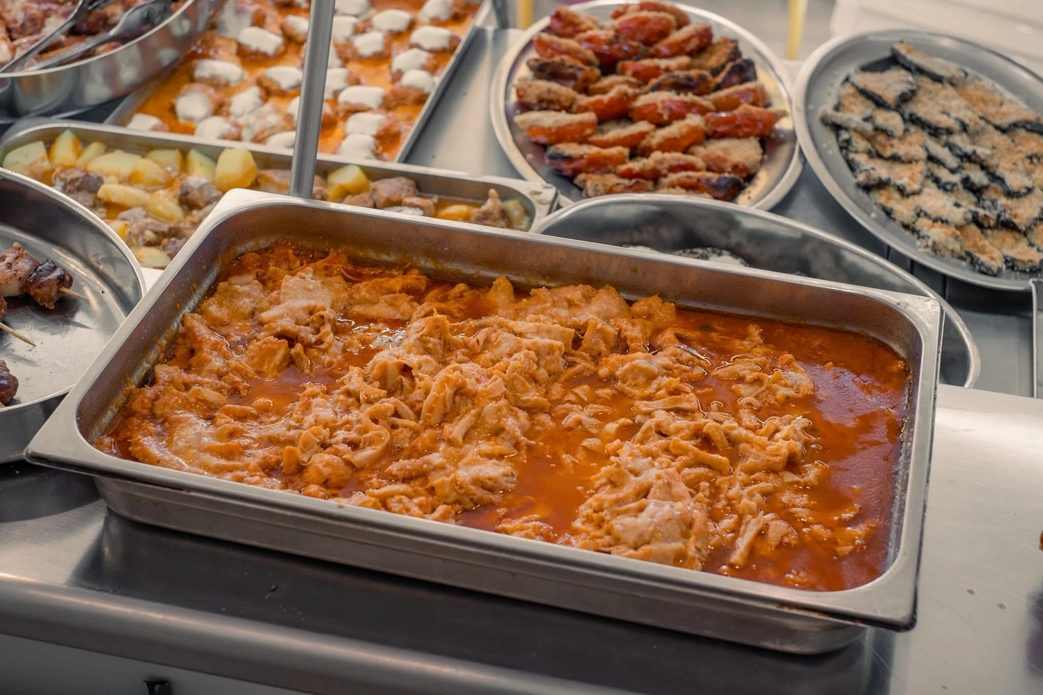 L'ANGOLO DEL BUONGUSTAIO - GASTRONOMIA CON PIATTI PRONTI E PASTA FRESCA FATTA IN CASA