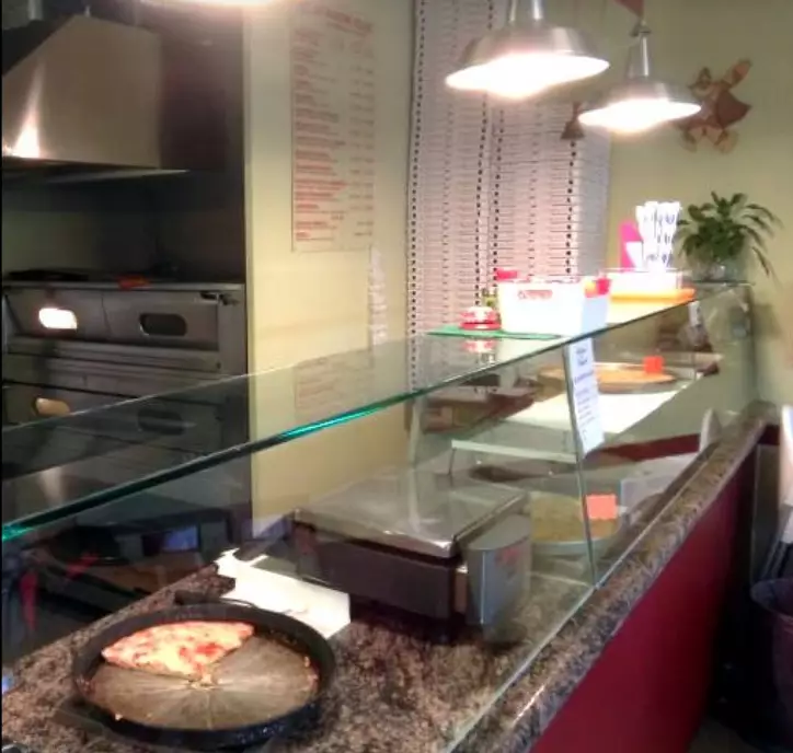 PIZZERIA E FOCACCERIA - LA PIZZERIA DI SIMONE