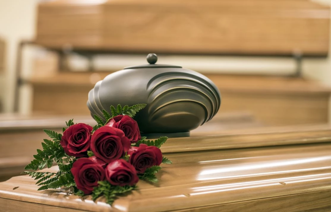 Rota Servizi Funebri Agenzia Di Onoranze E Pompe Funebri H24 Organizzazione Funerali Completi