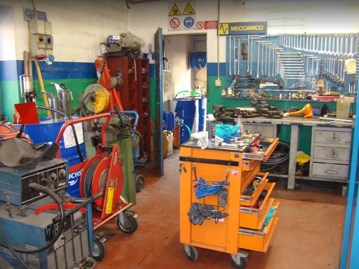 AUTOFFICINA ASTRA  OFFICINA RIPARAZIONI MECCANICHE AUTO
