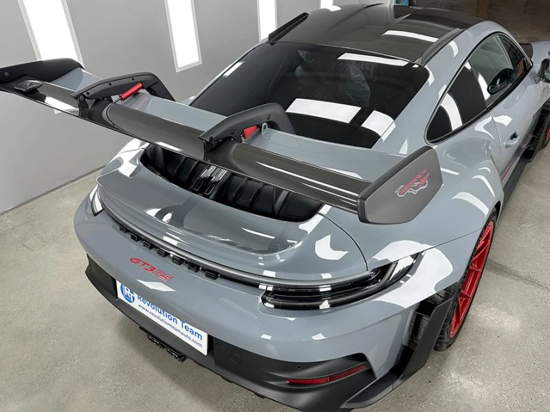 REVOLUTION TEAM | RIPARAZIONE CARROZZERIA CAR DETAILING CAR WRAPPING IGIENIZZAZIONE E SANIFICAZIONE