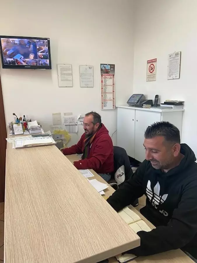 ECOMETAL^RECUPERO ROTTAMI METALLICI^PULIZIE INDUSTRIALI ^ RECUPERO IMBALLAGGI IN PLASTICA