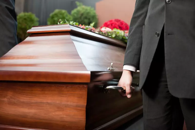 IMPRESA FUNEBRE I.F.C. BELCARI  SERVIZI FUNEBRI E CIMITERIALI TRASPORTO FUNEBRE IN ITALIA E ALLESTERO