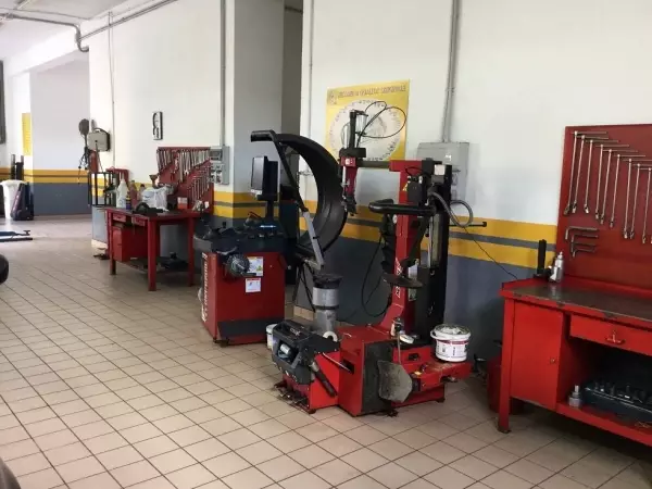 CENTRO REVISIONI AUTO - AUTOFFICINA GATTO