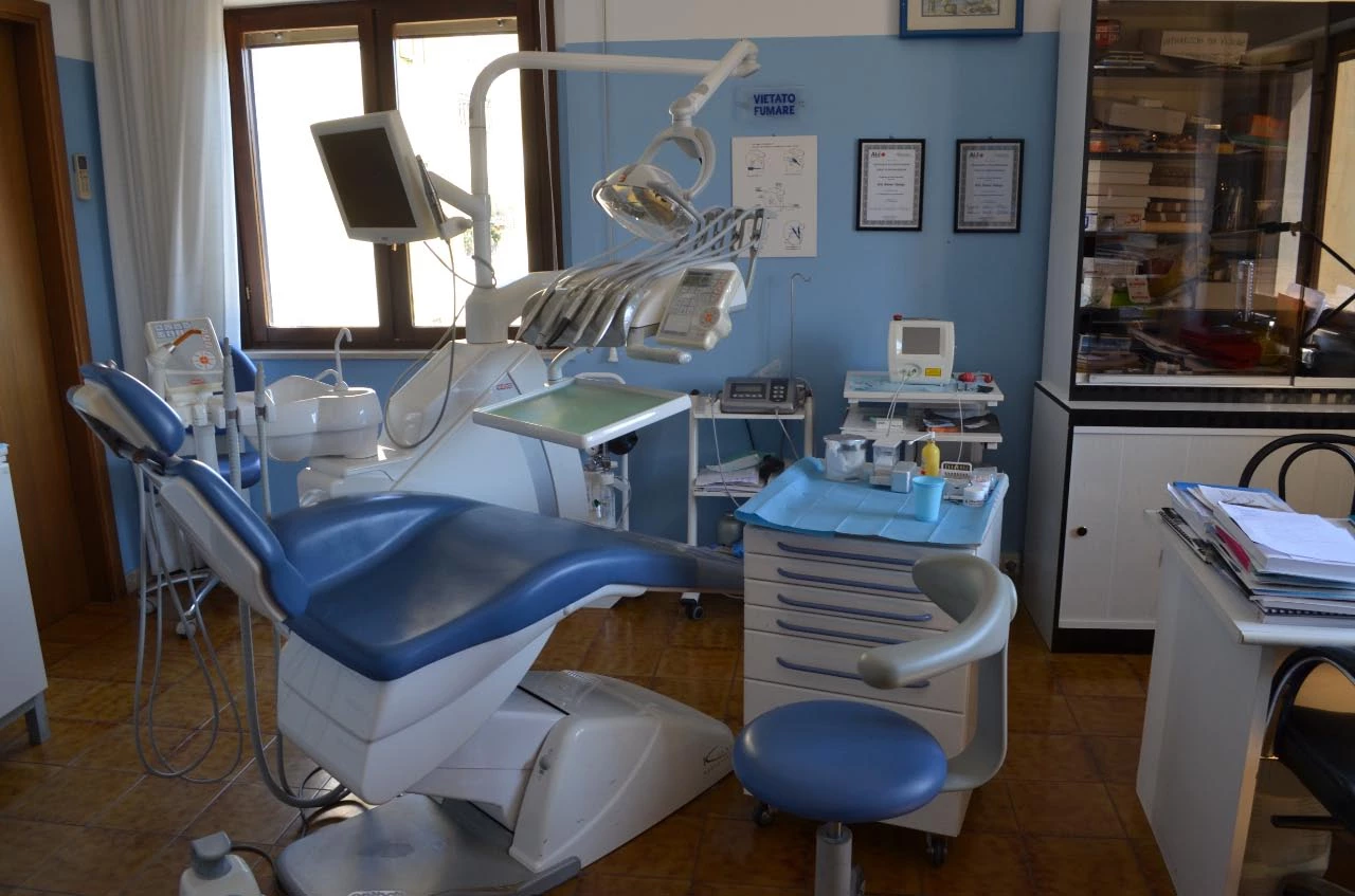Studio Dentistico Dott. Matozzo Antonio - Ortodonzia - Endodonzia - Pedodonzia - 1
